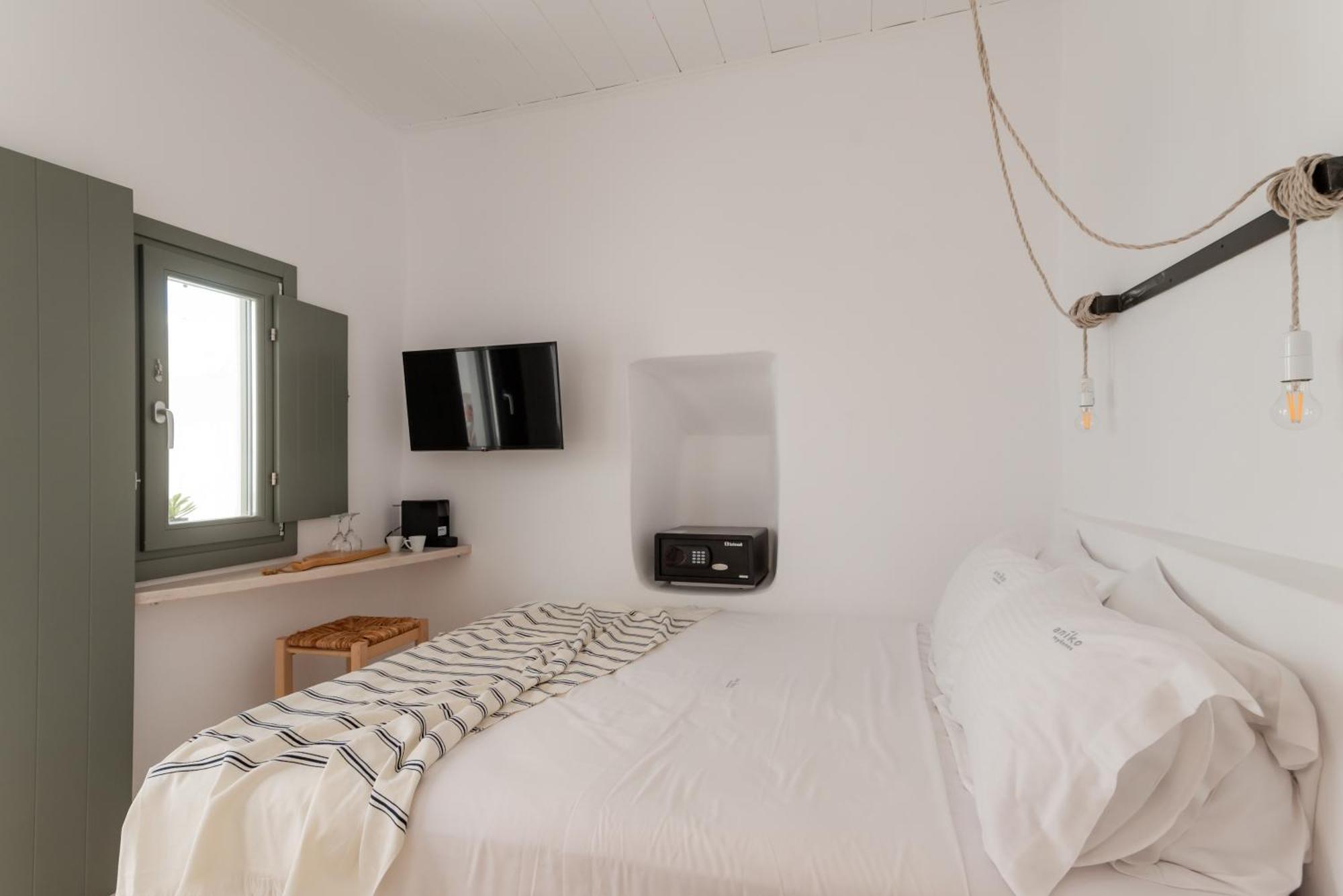 Aniko Suites White Alley Mykonos Town Экстерьер фото
