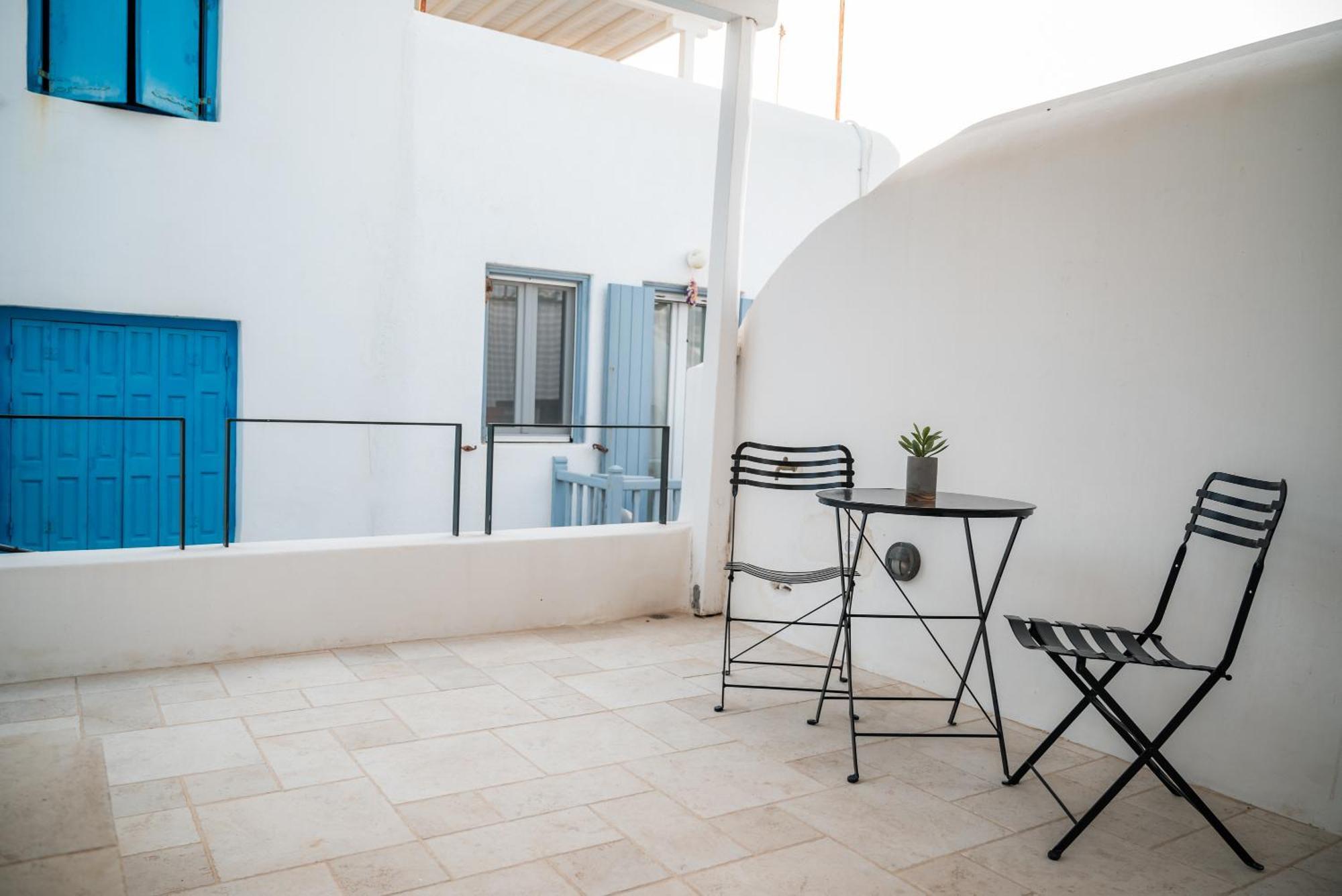 Aniko Suites White Alley Mykonos Town Экстерьер фото